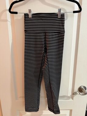 Lululemon Stripped Leggings